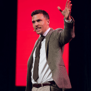 Smart people are easier to fool than they think, mentalist warns intelligence can become a liability